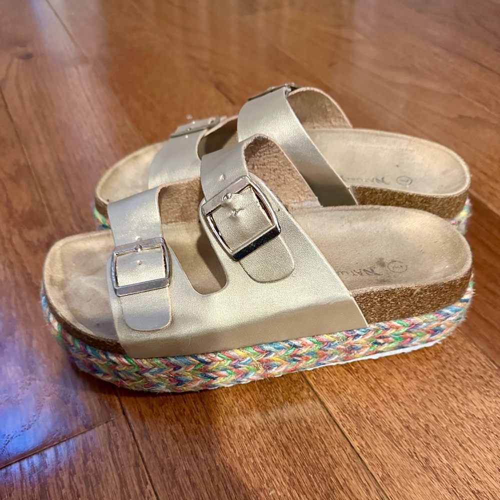 Nature Breeze platform sandals